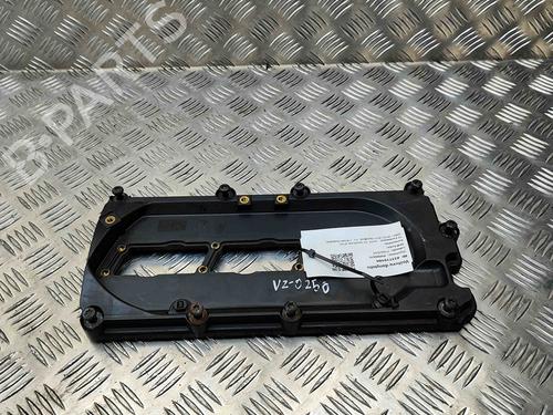 Used Valve cover JAGUAR E-PACE (X540) 2.0 P200 AWD (249 hp) 30257079