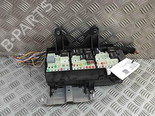 Used Fuse box JAGUAR XF II (X260) 2.0 D (180 hp) 27171041