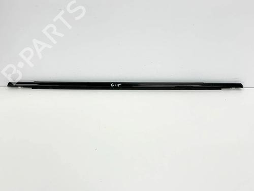 Dørlist Dørlist 27747692 27747692