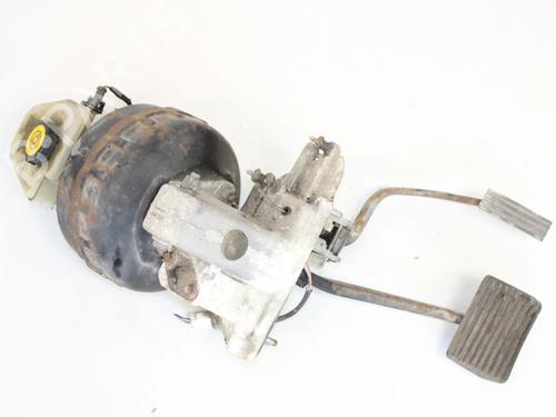 Used Servo brake Servo brake JAGUAR XJ (X300, X330) 4.0 (249 hp) 33381989 33381989