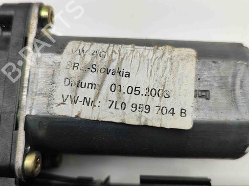 Right rear window motor VW TOUAREG (7LA, 7L6, 7L7) 4.2 V8 | BP24819287E22