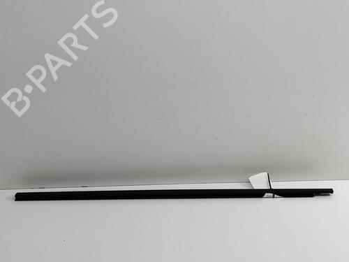 Door moulding trim PEUGEOT 2008 II (UD_, US_, UY_, UJ_, UR_, UC_) e-2008 (UKZKWZ) | BP27790462C150 