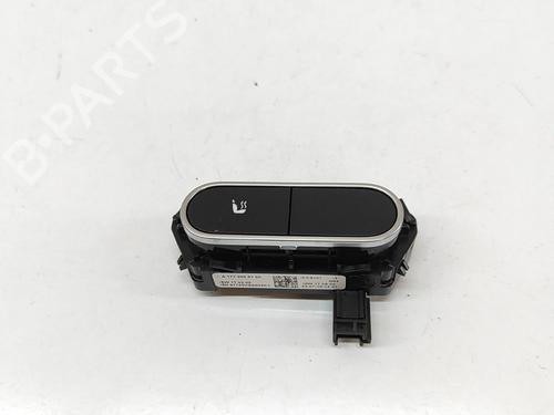 switch-mercedes-benz-cla-c118-2019-28676073 main image