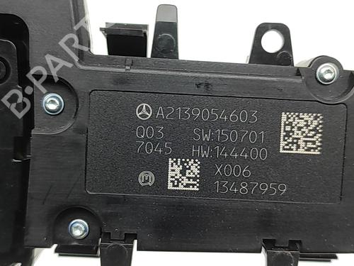 Switch MERCEDES-BENZ E-CLASS (W213) AMG E 43 4-matic (213.064) | BP31926444I30