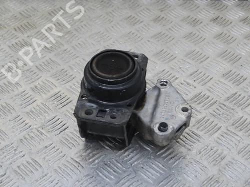 Used Engine mount PEUGEOT 5008 (0U_, 0E_) 1.6 HDi (112 hp) 6736803
