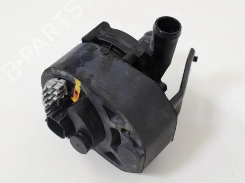 Used Auxiliary water pump Auxiliary water pump TESLA MODEL S (5YJS) 85 (367 hp) 33371267 33371267