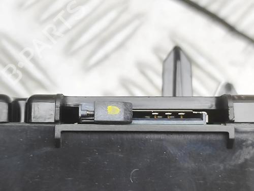 Electronic module TESLA MODEL 3 (5YJ3) EV Performance AWD | BP33697825M83  - Image 7