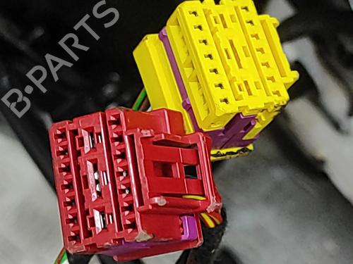 Right front seat VW MULTIVAN T7 (STM, STN) 1.4 eHybrid | BP33972022C16  - Image 7