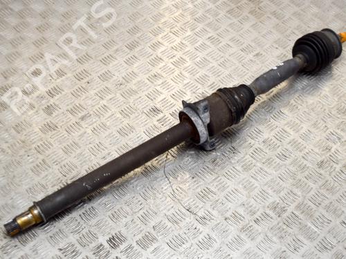 Used Right front driveshaft MERCEDES-BENZ B-CLASS Sports Tourer (W245) B 200 TURBO (245.234) (193 hp) 8842670