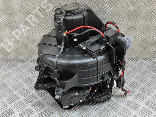 Varmeblæser BMW 5 Touring (F11) M 550 d xDrive (381 hp) 25858309