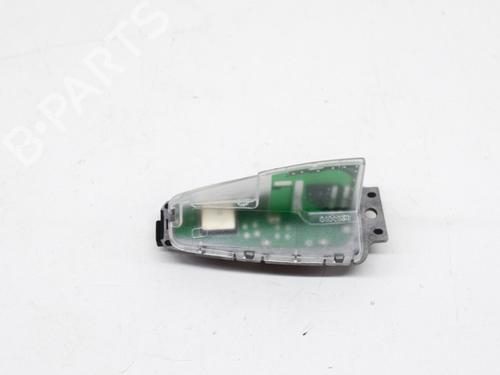 Antenne/Base BMW 4 Coupe (F32, F82) 420 d (184 hp) 8843098