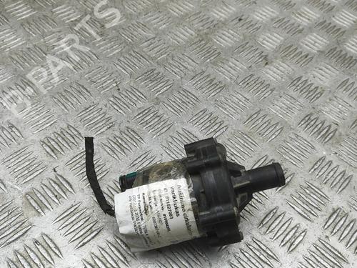 Used Auxiliary water pump Auxiliary water pump TESLA MODEL S (5YJS) 85D AWD (376 hp) 34036982 34036982