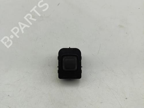 switch-porsche-macan-xab-2024-33433202 main image