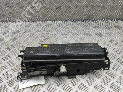 Sikringsdåse TESLA MODEL S (5YJS) P100D AWD (772 hp) 30394338