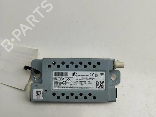 Elektronisk modul TESLA MODEL Y (5YJY) Long Range All-wheel Drive (514 hp) 30856843