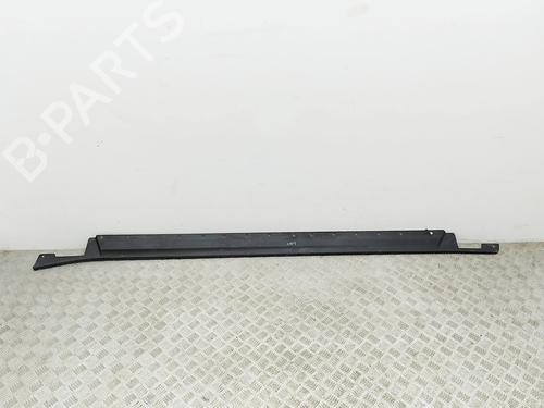 Højre sidekjole Højre sidekjole BMW X3 (G01, F97, G08) iX3 (286 hp) 34604530 34604530