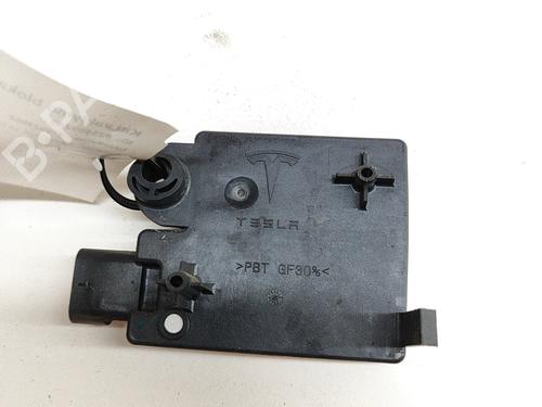 Módulo eletrónico TESLA MODEL 3 (5YJ3) EV | BP27774474M83