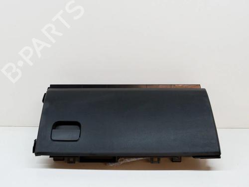 Handskerum LAND ROVER DISCOVERY V (L462) 3.0 Td6 4x4 (258 hp) 8145310