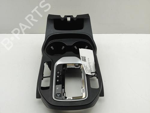 Used Middle console Middle console HYUNDAI SANTA FÉ III (DM, DMA) 2.2 CRDi 4WD (200 hp) 27933711 27933711