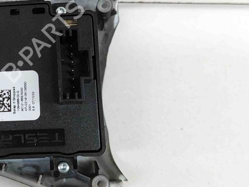 Steering wheel controls TESLA MODEL Y (5YJY) EV Performance All-wheel Drive | BP29485959E15 