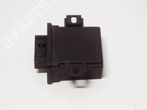 Used Electronic module Electronic module VW JETTA IV (162, 163, AV3, AV2) 2.0 TFSI (200 hp) 6764771 6764771