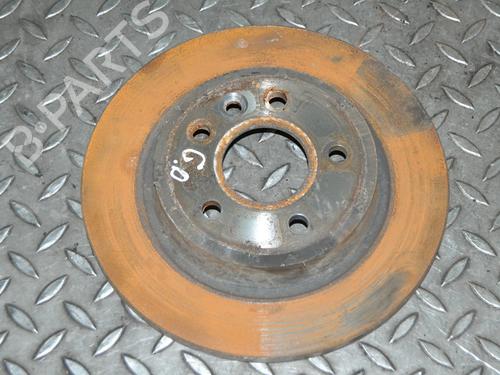 other-volvo-v40-hatchback-525-2012-2013-2014-2015-2016-2017-2018-2019-30257320 main image