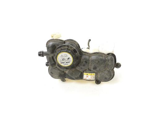 expansion-tank-land-rover-range-rover-velar-l560-2017-33349956 main image