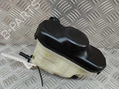 power-steering-reservoir-land-rover-range-rover-iv-l405-2012-2013-2014-2015-2016-2017-2018-2019-2020-2021-24580969 main image