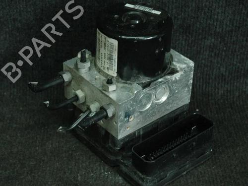 Used ABS pump ABS pump VOLVO V70 III (135) 2.4 D (163 hp) 6725371 6725371