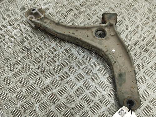 Used Right front suspension arm Right front suspension arm RENAULT MASTER III Van (FV) 2.3 dCi 145 FWD (FV0E, FV0F, FV0H, FV02, FV0M, FV0S,... (146 hp) 33381293 33381293