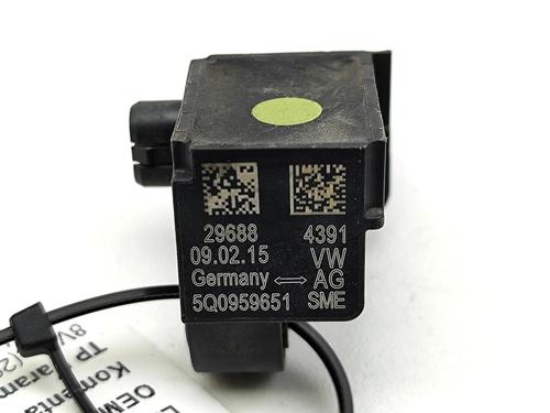Electronic sensor AUDI A3 Sportback (8VA, 8VF) 1.6 TDI | BP39421276M84 - Image 6