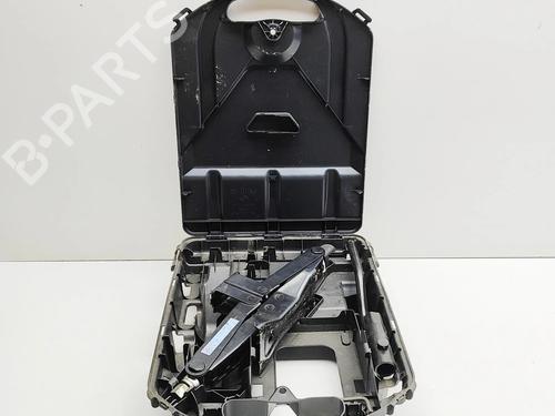 BP32025648O1 main image