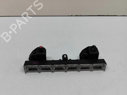 Bremslicht für TOYOTA AURIS (_E18_) 1.3 Dual-VVTi (NRE180_, NRE180R) (99 hp) 29458795