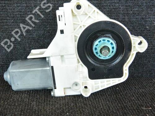 Used Left front window motor PORSCHE CAYENNE (92A) 3.0 Diesel (239 hp) 6725606