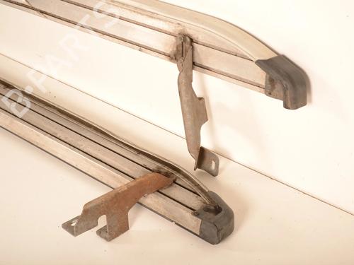 Right sideskirt AUDI Q5 (8RB) 2.0 TDI quattro | BP30228113C114 