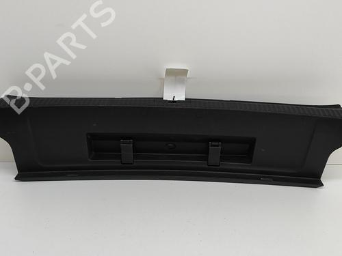 Used Tailgate trim SKODA SUPERB III (3V3) 1.6 TDI (120 hp) 28045777