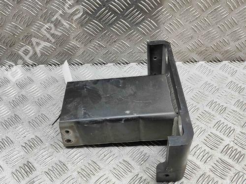 Used Bumper shock absorber LAND ROVER RANGE ROVER SPORT II (L494) 2.0 P400e PHEV 4x4 (300 hp) 27779516