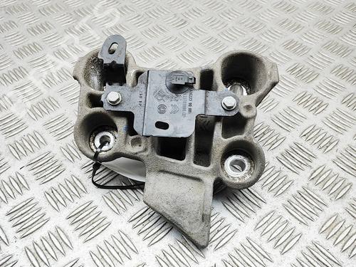 Used Engine mount Engine mount 37722319 37722319