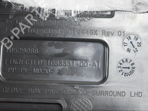 Handskerum TESLA MODEL 3 (5YJ3) EV AWD | BP27748406C95 