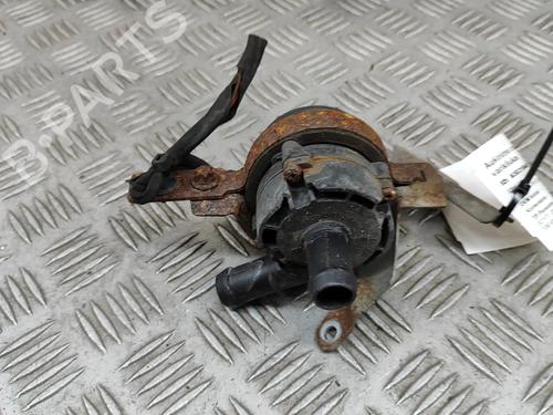 Used Auxiliary water pump MERCEDES-BENZ CLA Coupe (C117) CLA 220 CDI / d (117.303) (177 hp) 25922240