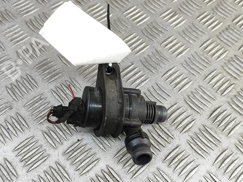 Used Auxiliary water pump BMW X5 (F15, F85) xDrive 30 d (258 hp) 27645198