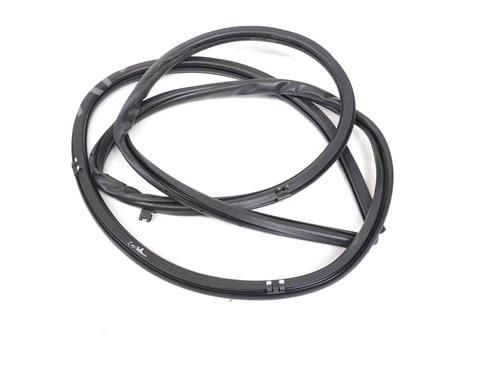 Used Rubber door seal LEXUS RX (_L2_) 450h AWD (GYL25_, GYL26_, GYL25, GYL26, GYL25R, GYL26R) (313 hp) 30267238