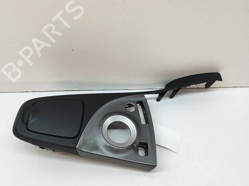 Used Middle console Middle console TOYOTA PRIUS (_W3_) 1.8 Hybrid (ZVW30) (136 hp) 33373956 33373956
