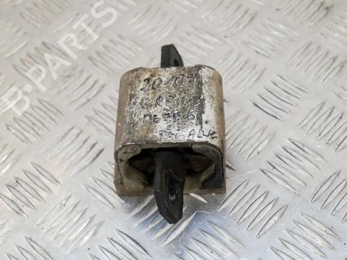 Used Gearbox mount Gearbox mount MERCEDES-BENZ SPRINTER 3-t Van (B906) 213 CDI (906.611, 906.613) (129 hp) 6736915 6736915