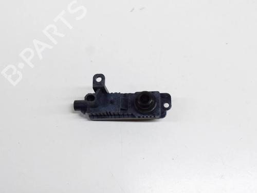 Kamera TESLA MODEL 3 (5YJ3) EV (283 hp) 27758597