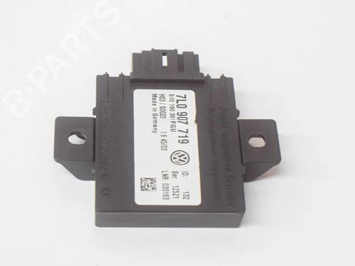Used Electronic module Electronic module VW PHAETON (3D1, 3D2, 3D3, 3D4, 3D6, 3D7, 3D8, 3D9) 4.2 V8 4motion (335 hp) 7739623 7739623