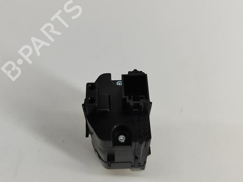 Switch AUDI E-TRON (GEN) 55 quattro | BP27781767I30 