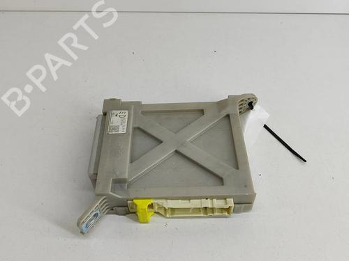 Used Fuse box LEXUS GS (_L1_) 300h (AWL10_, AWL10R) (223 hp) 19743518