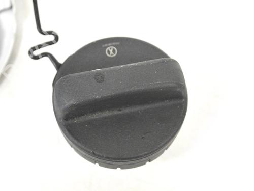 Fuel flap TOYOTA COROLLA Hatchback (_E21_, _EA1_, _EH1_) 1.8 Hybrid (ZWE211, ZWE219) | BP30222880C131 