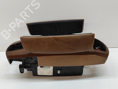 Used Armrest / Center console BMW 7 (E65, E66, E67) 735 i, Li (272 hp) 21809664